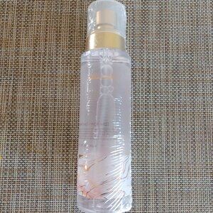 Manna Kadar Beauty Hydration Happy Face Mist